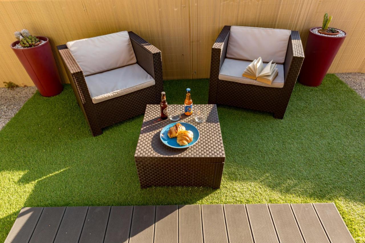 Music Relaxing Apt With Bikes, Terrace & Parking Porto Buitenkant foto
