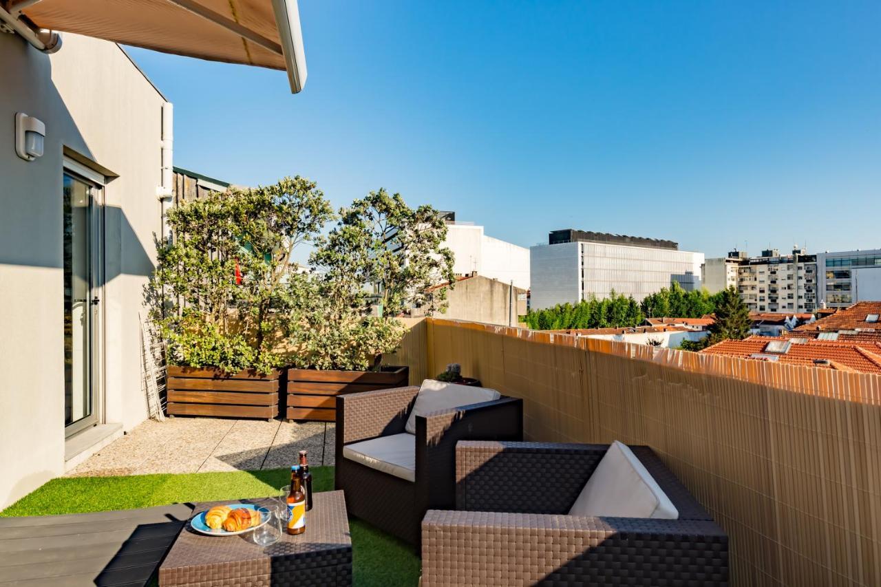 Music Relaxing Apt With Bikes, Terrace & Parking Porto Buitenkant foto