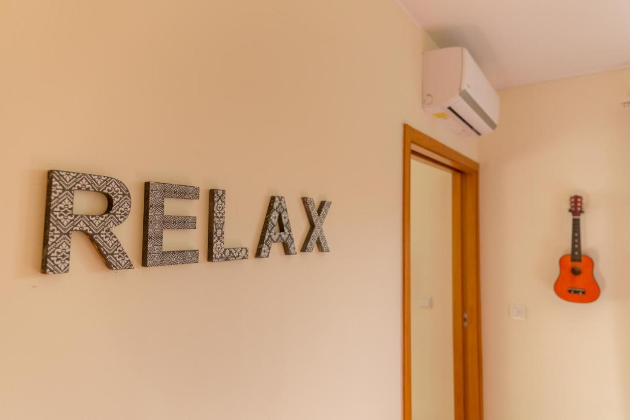 Music Relaxing Apt With Bikes, Terrace & Parking Porto Buitenkant foto